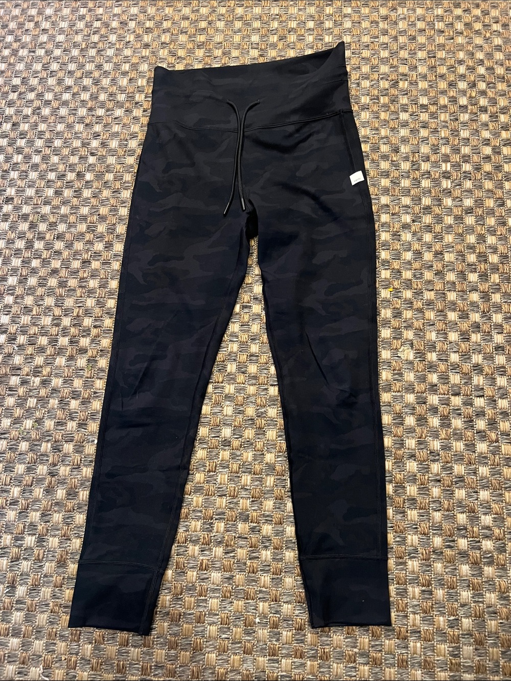 Vuori Black Camo Active Leggings